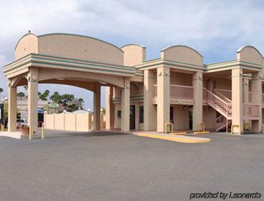 Days Inn By Wyndham Mcallen Exterior photo